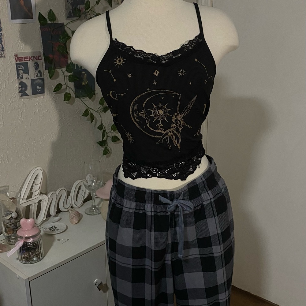 SHEIN Black Lace Trim Celestial Graphic Ribbed Tank Top
